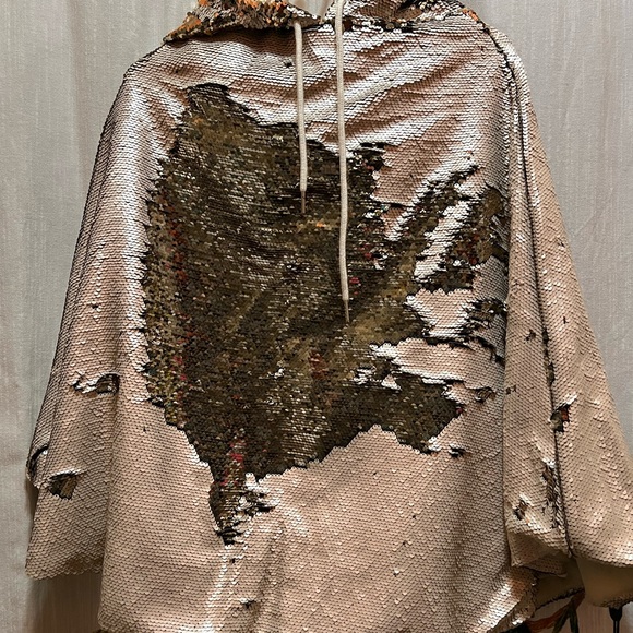 Free people hooded poncho jacket with inside pocket - Picture 3 of 10